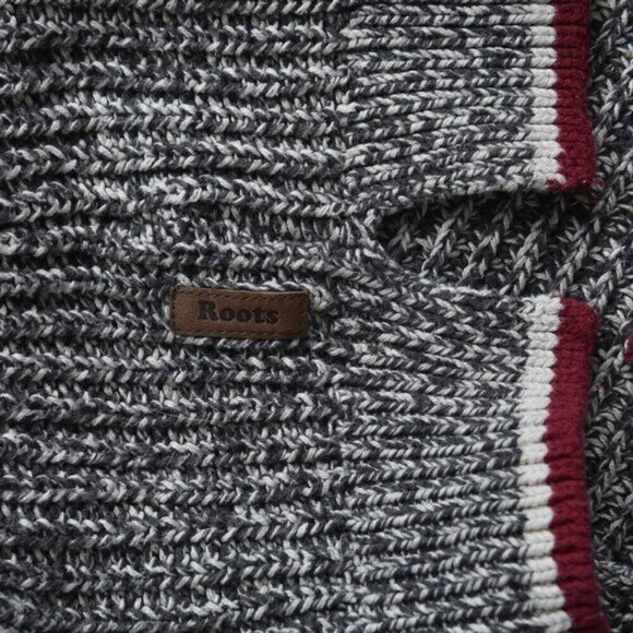 Roots Cabin Knit Oversized Sweater Gray Crewneck Size Small - Picture 7 of 10